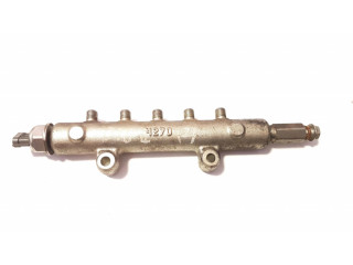 Топливная рампа 45PP31, 11219258612   Mitsubishi Pajero  