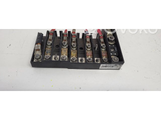 Pojistková skříňka 7H6970187AE Volkswagen Transporter - Caravelle T5 2005