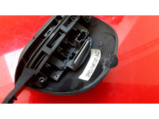 Кнопки рулевого колеса