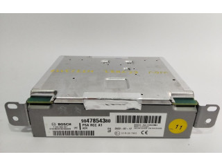 Радио/ проигрыватель CD/DVD / навигация 9847854380 Opel Combo