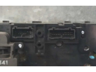 Блок управления климат-контролем 8691874   Volvo V70