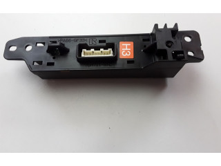 Дисплей 76H711 Lexus IS III XE30