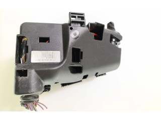 Блок предохранителей 6G9T14A076 Volvo V70