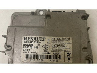 Блок подушек безопасности 8200645158   Renault Clio III