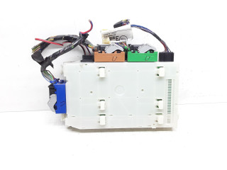 Блок предохранителей 30765624, 30765624AE Volvo V70