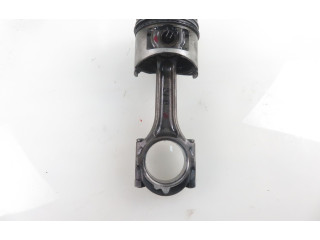 Píst Mitsubishi Pajero 4D56 T