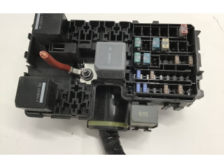 Блок предохранителей 31384034   Volvo XC90    