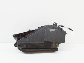 Дисплей    8310833031, 2575102231   Toyota Camry VIII XV70