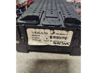 Блок предохранителей  8645410, 8645411   Volvo V70    