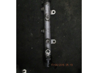 Топливная рампа 8T8867105   Audi A5 Sportback 8TA  