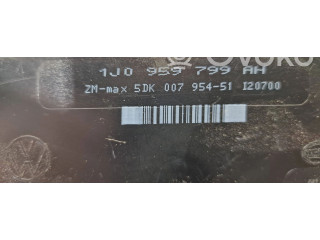  Pojistková skříňka 1J0959799AH, 5DK00795451   Volkswagen PASSAT B5.5 2001