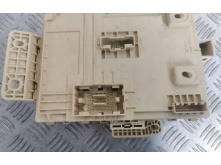 Блок предохранителей 91950J7641 KIA Ceed