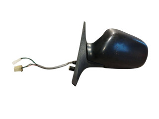 Зеркало электрическое Subaru Forester SF 1998 - 2000 года