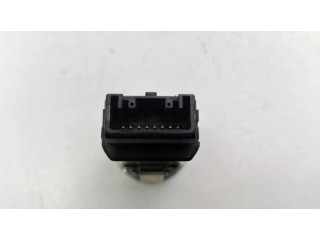 Включатель зажигания и стартера