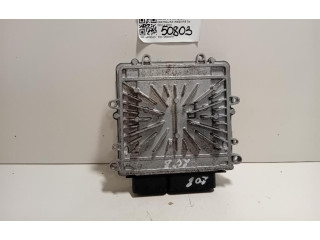 Блок управления впрыском 31272462, 31272462   Volvo V70