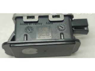 Блок комфорта 5E3052133 Skoda Octavia Mk4