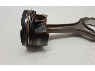 Поршень с шатуном 05E, 05EAB Skoda Kodiaq для бензинового двигателя 1.5