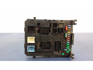 Блок предохранителей 9664968980 Peugeot 307