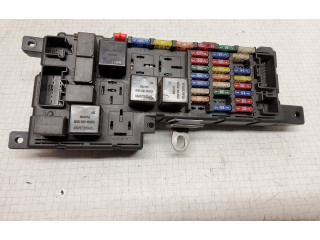Блок предохранителей 8678449, 518788104 Volvo V70