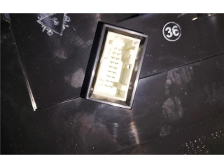 Přístrojová deska  Citroen Berlingo 2019 982200738000, 0090059  