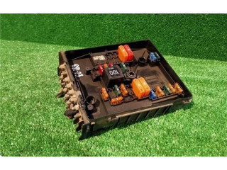 Блок предохранителей 1K0937125A Volkswagen Caddy