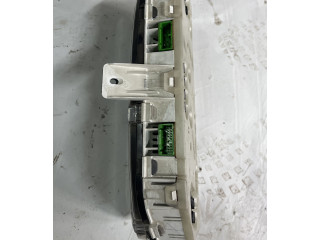 Панель приборов Subaru Forester SF