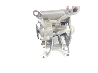 Čerpadlo oleje 9895362, 11418631810   BMW 1 F40   