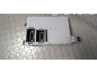 Блок предохранителей  517935210, NICHTZUTREFFEND   Ford Ka    