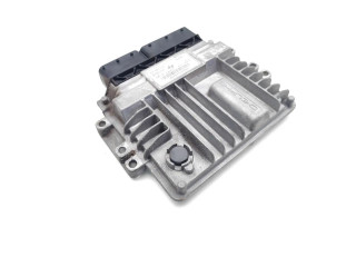 Рулевая рейка  Блок управления двигателя 6715400332, 28436870   SsangYong Korando  -  года