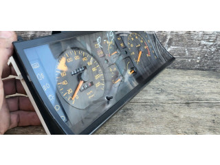 Панель приборов 7700784064   Renault 19       