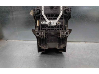 Подушка безопасности водителя 985105X00A Nissan Pathfinder R51