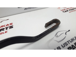 Ножка стеклоочистителей лобового стекла