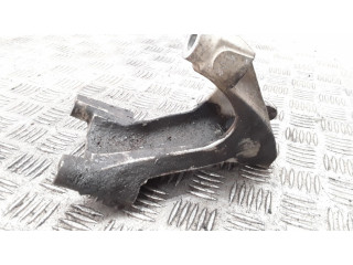 Подушка двигателя