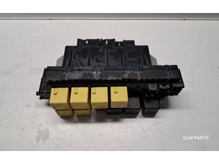 Блок предохранителей A2305450832 Mercedes-Benz SL R230