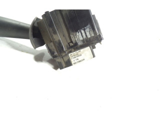 Ручка стеклоочистителей 8201168003, 681728631R Dacia Dokker