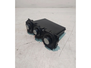 Блок управления климат-контролем MR979972HA, CAB502A030AB Mitsubishi Outlander