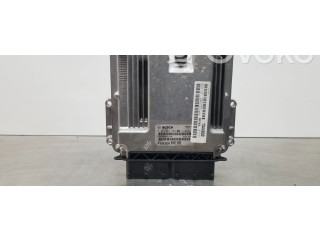 Блок управления двигателя 68328041AA, P68328041AA Jeep Compass