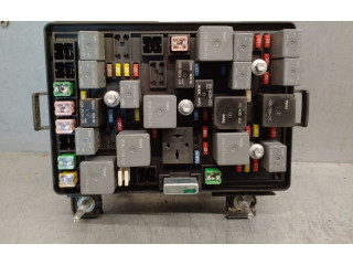 Pojistková skříňka Řídící jednotka BSM 15913674, R61854003 Chevrolet HHR 2008