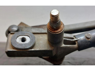 Моторчик дворников     Volvo 440