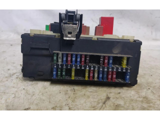 Блок предохранителей Rover Rover