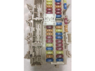 Pojistková skříňka Nissan X-Trail T32 2017