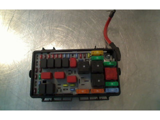   Pojistková skříňka    Fiat Punto (199) 2006