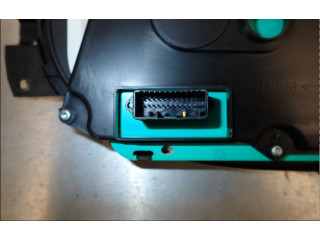 Панель приборов 248106349R Dacia Sandero