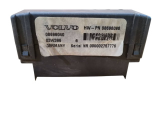 Блок предохранителей 08696098, 08696040   Volvo XC90    