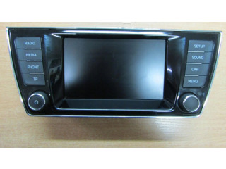 Дисплей Skoda Fabia Mk3 (NJ)