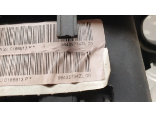 Подушка безопасности водителя 96435734ZL Citroen Xsara Picasso