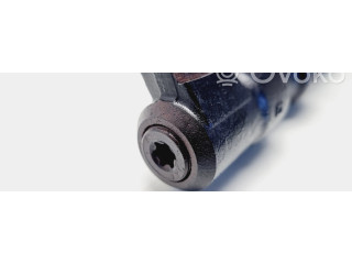 Топливная рампа 6S7Q9D280AA, R9144Z130A   Jaguar X-Type 2.0 