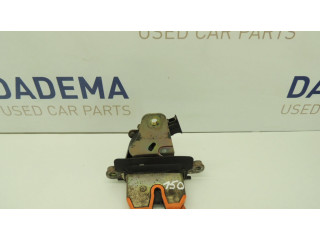 Замок задней крышки