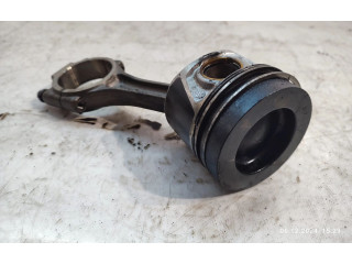 Píst Volkswagen Tiguan CFFB