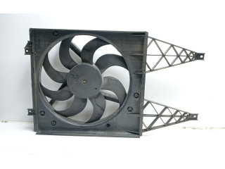 Вентилятор радиатора 6Q0121207N9B9 Skoda Fabia Mk2 (5J)